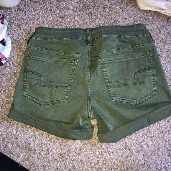 AE green shorts - Picture 2 of 2